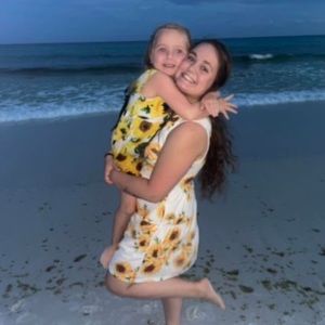 Meet your Posher, Lisa